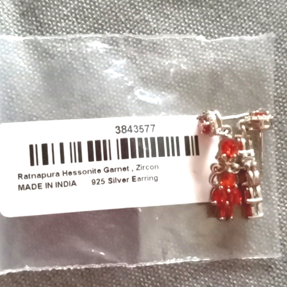 RATNAPURA HESSONITE GARNET, ZIRCON DANGLING FLORAL EARRINGS - Picture 4 of 5